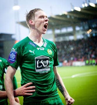 Hammarbys Birkir Már Saevarsson jublar vid 1-2 målet