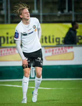 Örebros Karl Holmberg deppar