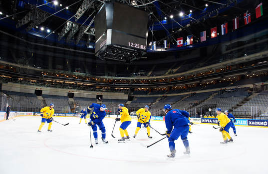 Sveriges ishockeylandslag tränar i 02 Arena