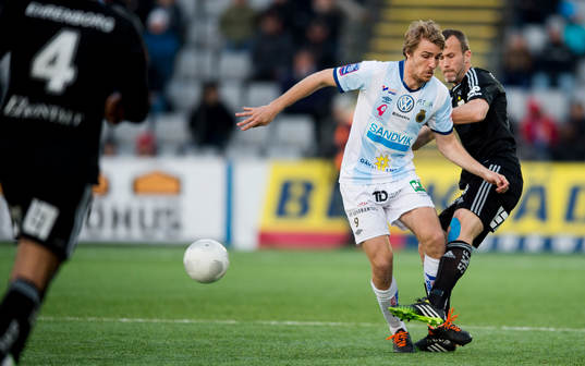 Gefles Johan Oremo och IFK Göteborgs Hjalmar Jonsson