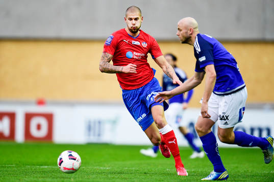 Helsingborgs Robin Simovic och Sundsvalls Stefan Ålander