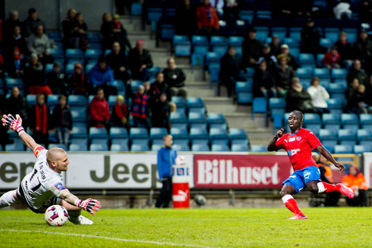 Helsingborgs Emmanuel Boateng gör 2-0 bakom Sundsvalls