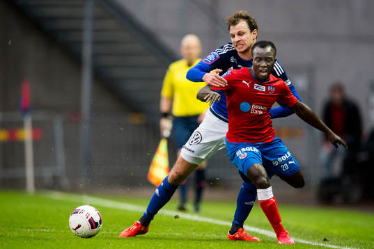 Sundsvalls Robert Lundström och Helsingborgs Emmanuel