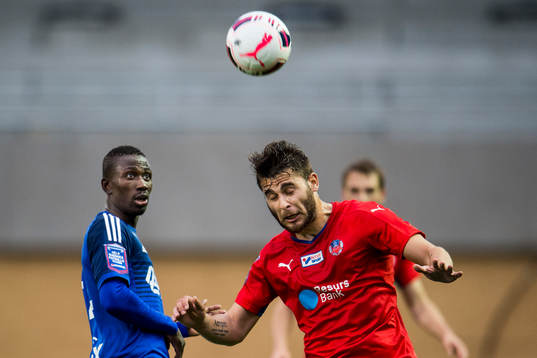 Sundsvalls Pa Amat Dibba och Helsingborgs Astrit Ajdarevic