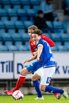 Sundsvalls Eric Larsson och Helsingborgs Darijan Bojanic