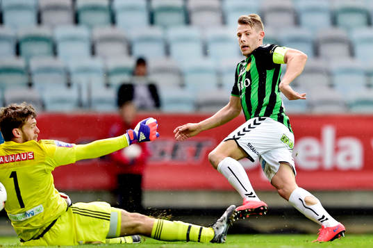 Gais Patrik Ingelsten gör 2-0 bakom Brommapojkarnas