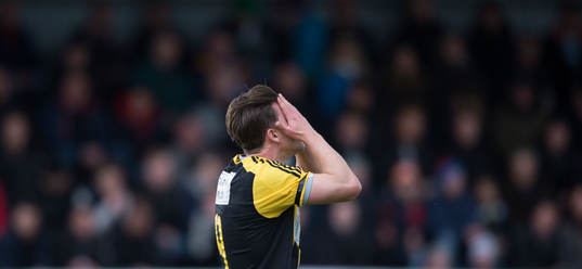 IFK Hässleholms Martin Tsilfidis i matchen i division 2