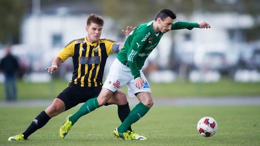 s Burim Rexhepi i matchen i division 2 mellan Hässleholms