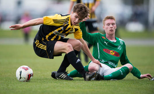 s Joel Svensson i matchen i division 2 mellan Hässleholms