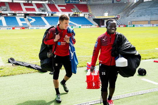 Helsingborgs Jordan Larsson och Emmanuel Boateng lämnar