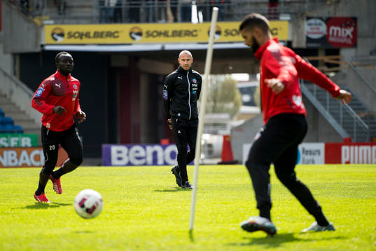 Helsingborgs Emmanuel Boateng, manager Henrik Larsson och