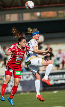 Luftduell mellan Piteås Emilia Appelqvist och Rosengårds