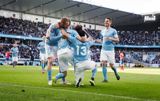 Malmös Magnus Wolff Eikrem gör 1-0