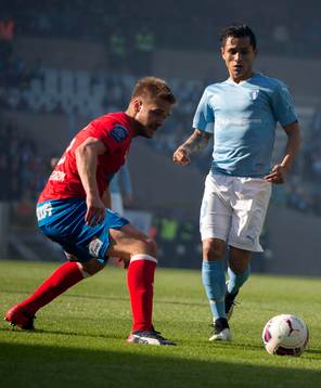 s Yoshimar Yotùn och Helsingborgs Johan Mårtensson