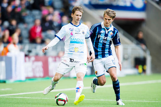Gefles Johan Bertilsson och Djurgårdens Tim Björkström