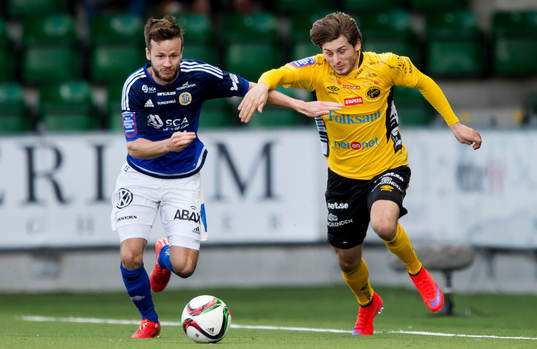 Sundsvalls Robert Lundström och Elfsborgs Arber Zeneli