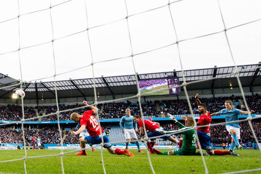 Malmö FFs Magnus Wolff Eikrem gör 3-1 målet och