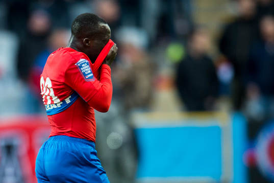 Helsingborgs Emmanuel Boateng deppar