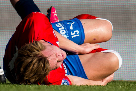 Helsingborgs Emil Krafth har ont