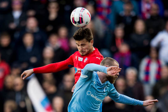 Helsingborgs Astrit Ajdarevic och Malmö FFs Jo Inge Berget
