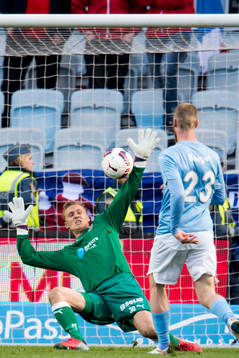 Malmö FFs Jo Inge Berget gör 2-0 bakom Helsingborgs