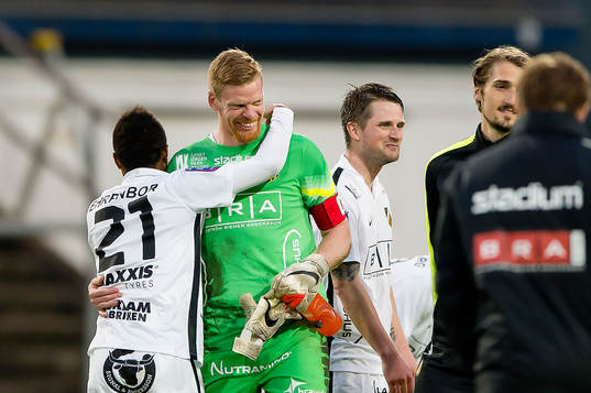 Häckens målvakt Christoffer Källqvist som räddade två