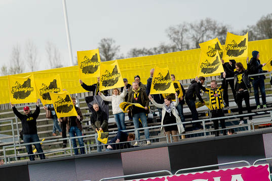 Häckens supportrar på plats i Halmstad