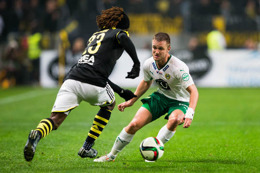 s Mohamed Bangura och Hammarbys Mats Solheim