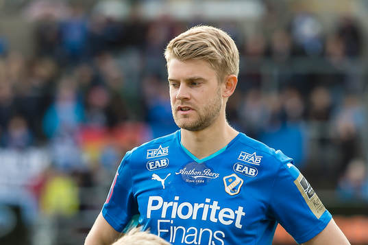 Halmstads Viktor Ljung före fotbollsmatchen i Allsvenskan