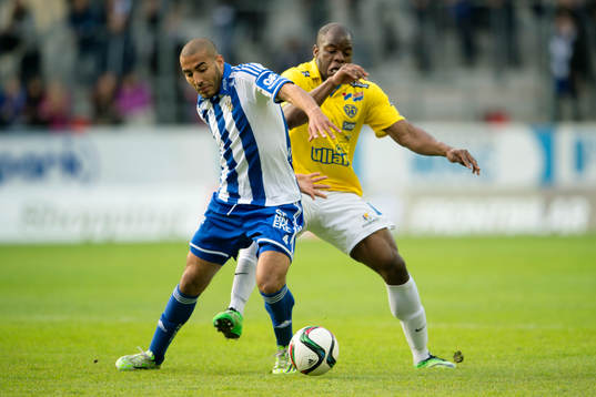 IFK Göteborgs Haitam Aleesami och Falkenbergs Hakeem Araba