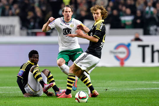 s Ebenezer Ofori och Sam Lundholm och Hammarbys Johan