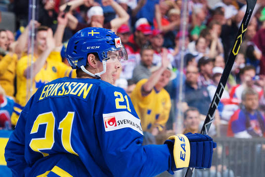 Sveriges Loui Eriksson jublar