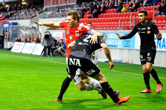Kalmars David Elm och Örebros Patrik Haginge