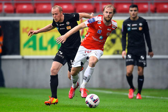 Kalmars Markus Thorbjörnsson och Örebros Patrik Haginge
