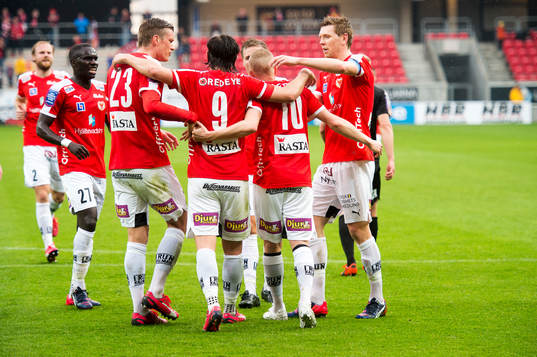 Kalmarspelare jublar