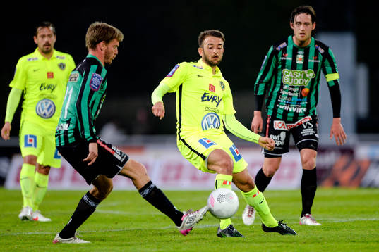 Bläddra bland fler bilder av Fotboll, Superettan, Varberg - Jönköping