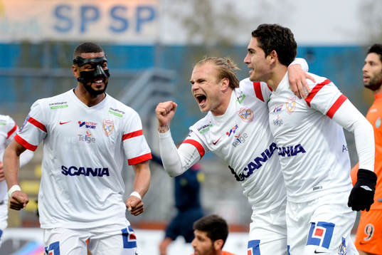 Assyriskas Gustavo Ezequiel Blanco Leschuk jublar