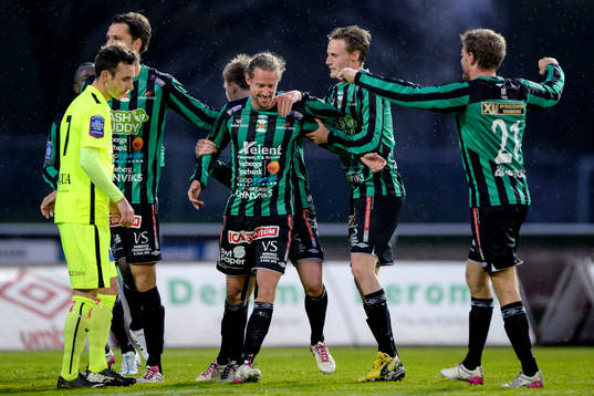 Varbergs Thommie Persson jublar
