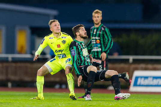 Jönköpings Södras Tom Siwe och Varbergs Ajsel Kujovic