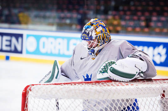 Målvakten Jhonas Enroth på Sveriges ishockeylandslags