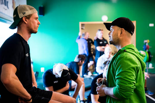 Rögles Jens Hellgren och fystränare Tor Sverrisson