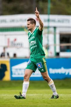 Ljungskiles Gabriel Altemark-Vanneryr jublar