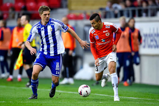 IFK Göteborgs Mikael Boman och Kalmars Emin Nouri