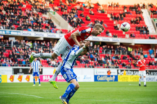 Kalmars Marcus Nilsson och IFK Göteborgs Jakob Ankersen
