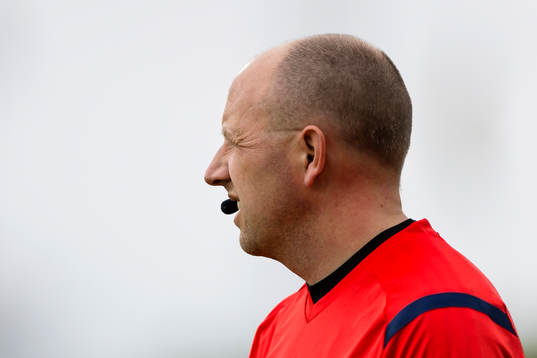 Assisterande domare Henrik Svensson i profil