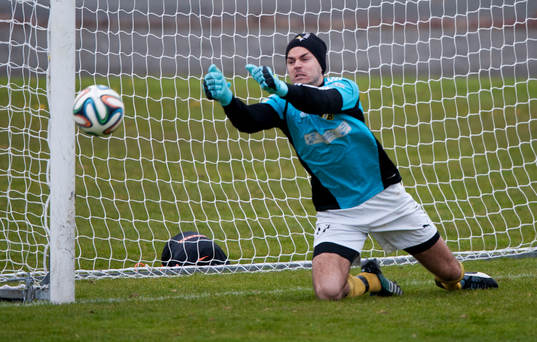Lindsdals målvakt Joakim Deurell i matchen i division 2