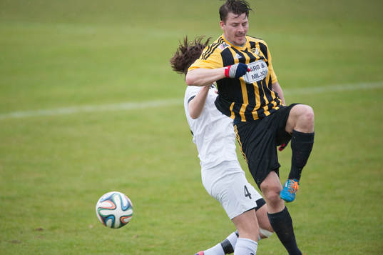 IFK Hässleholms Martin Tsilfidis i matchen i division 2