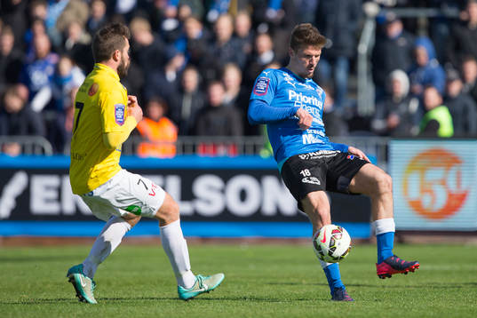 Falkenbergs David Svensson och Halmstads Shkodran Maholli