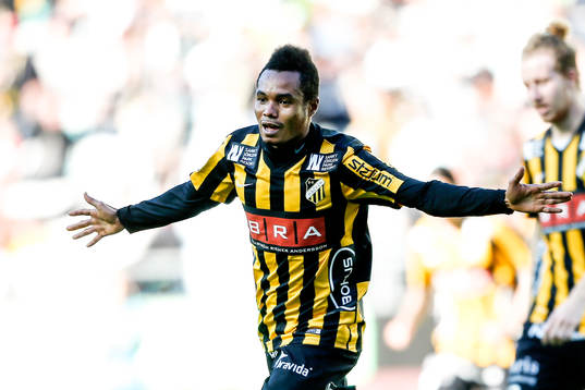 Häckens Nasiru Mohammed jublar