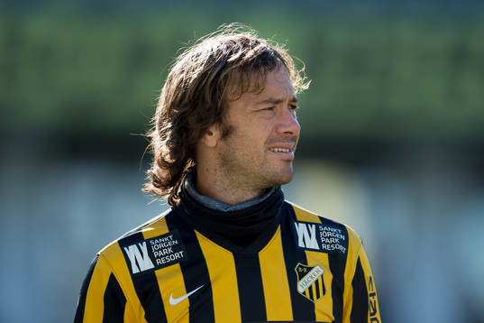 Häckens Diego Lugano innan fotbollsmatchen i Allsvenskan